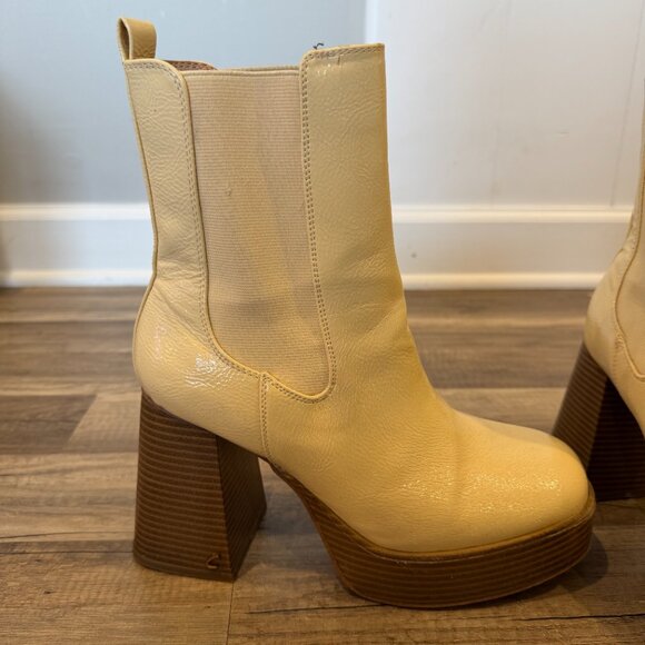 Circus NY by Sam Edelman Stace Vanilla Bean Glossy Boots Women's Size 8 - Picture 2 of 9